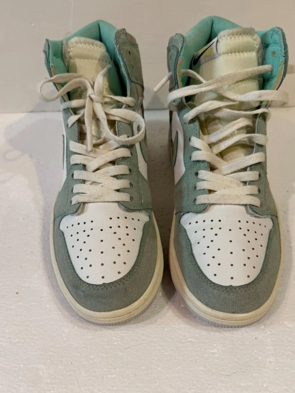 Nike Air Jordan 1 Retro OG High Turbo Green Mens Size 12 (555088-311) RARE